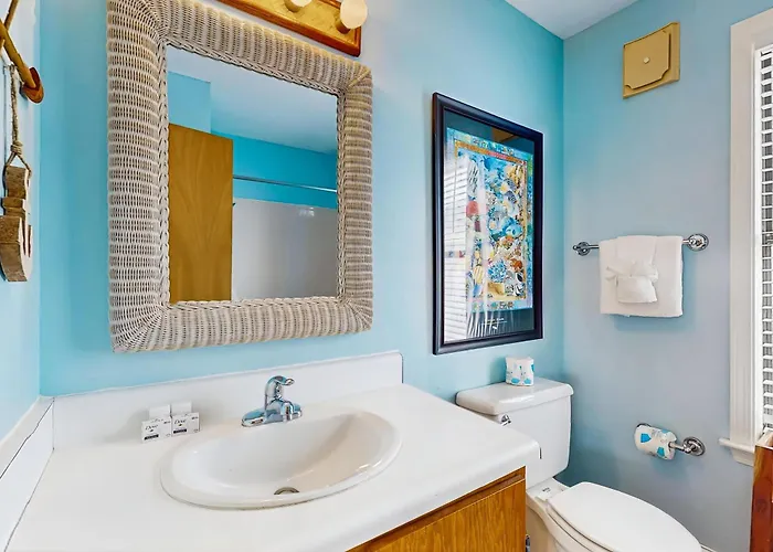 Centrally-located Gulf Front Paradise Wfurnished Sun Deck & Gorgeous Water View Holiday home Gulf Shores