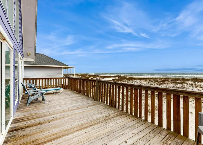 Centrally-located Gulf Front Paradise Wfurnished Sun Deck & Gorgeous Water View Holiday home *